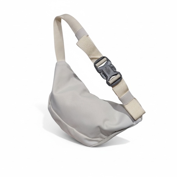 The North Face Belt Bag Gardenia White Sparkle Logo RARE, Rose Gold Hardware - Picture 3 of 5